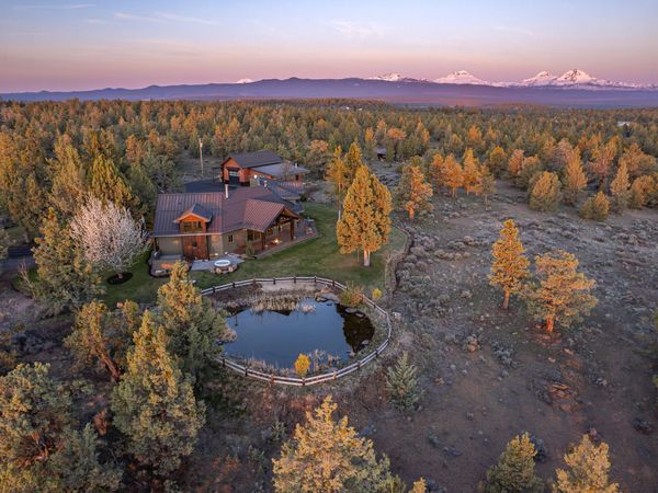 66279 Gerking Market Road, Bend, OR 97703