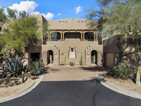 36601 N MULE TRAIN Road, Unit D18, Carefree, AZ 85377