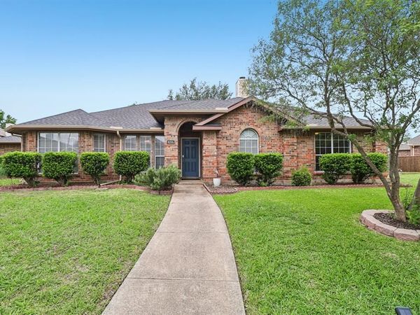 8205 Danbury Court, Rowlett, TX 75089