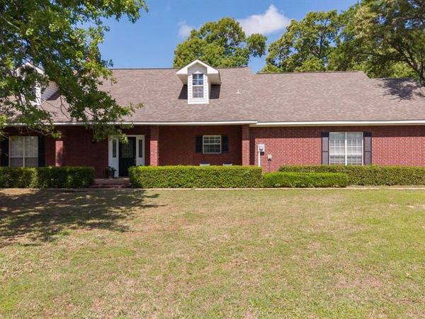 645 CR 1787, Yantis, TX 75497