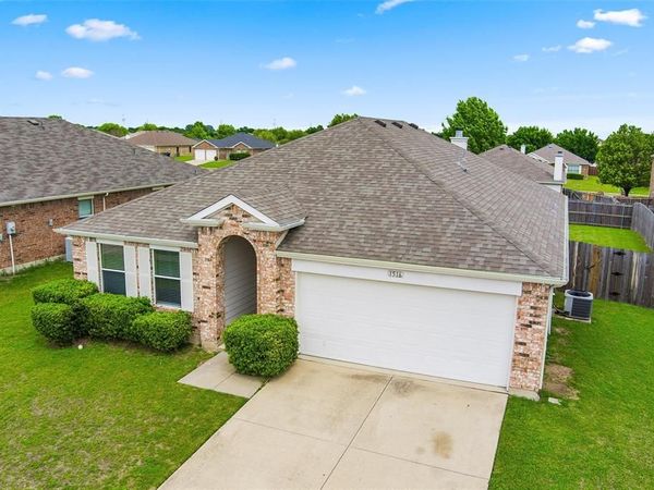 1516 Shady Shores Drive, Glenn Heights, TX 75154