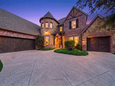 3989 Benchmark Lane, Frisco, TX 75034