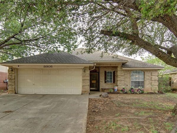 8905 San Joaquin Trail, Fort Worth, TX 76118