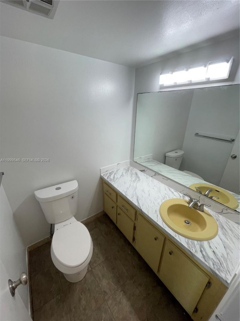 4751 NW 21st St, Unit 611, Lauderhill, FL 33313 Photo