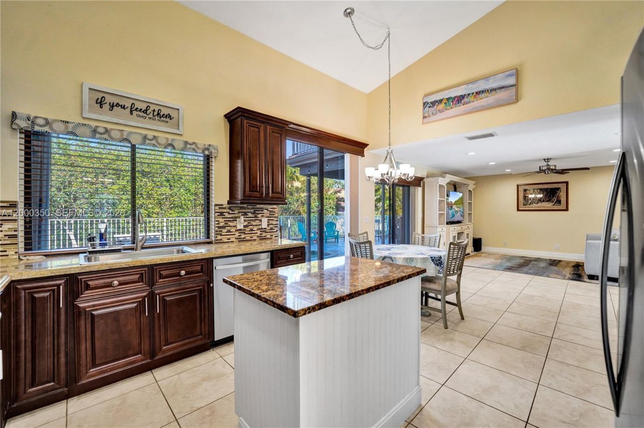 5112 NW 58th Ter, Coral Springs, FL 33067 Photo