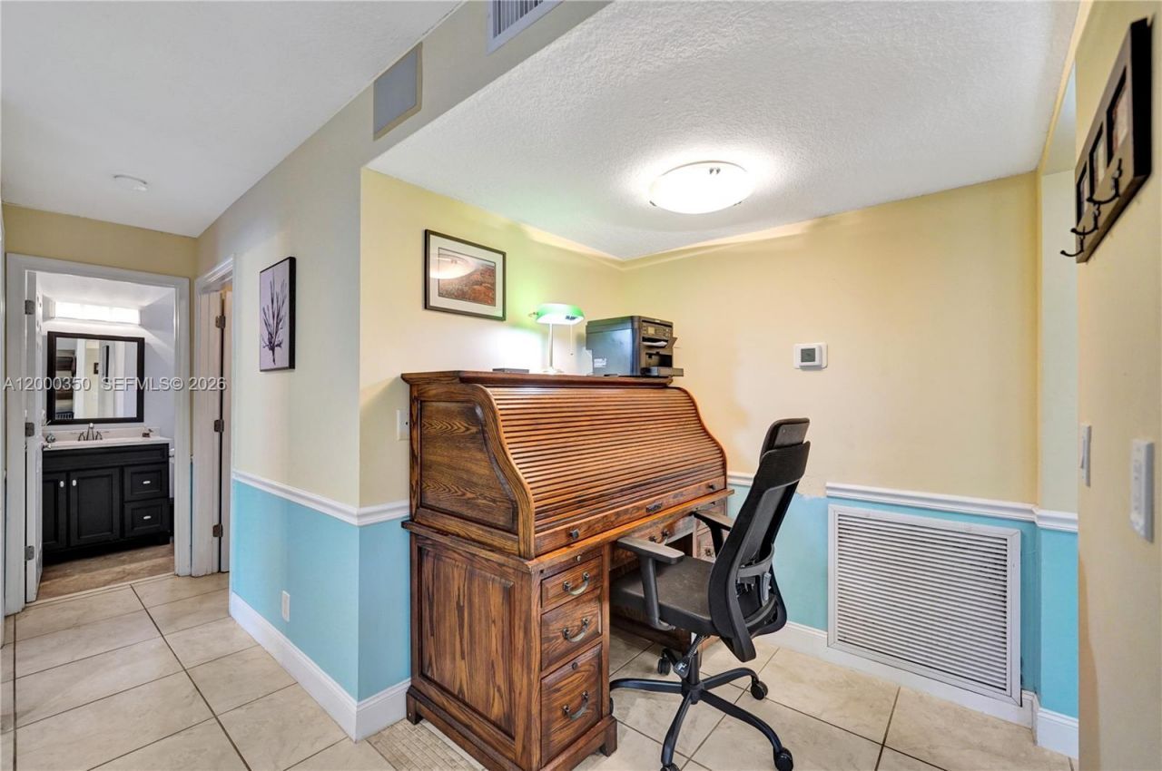 5112 NW 58th Ter, Coral Springs, FL 33067 Photo