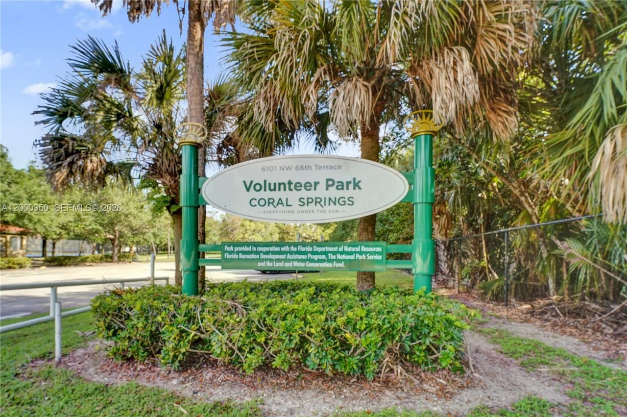 5112 NW 58th Ter, Coral Springs, FL 33067 Photo