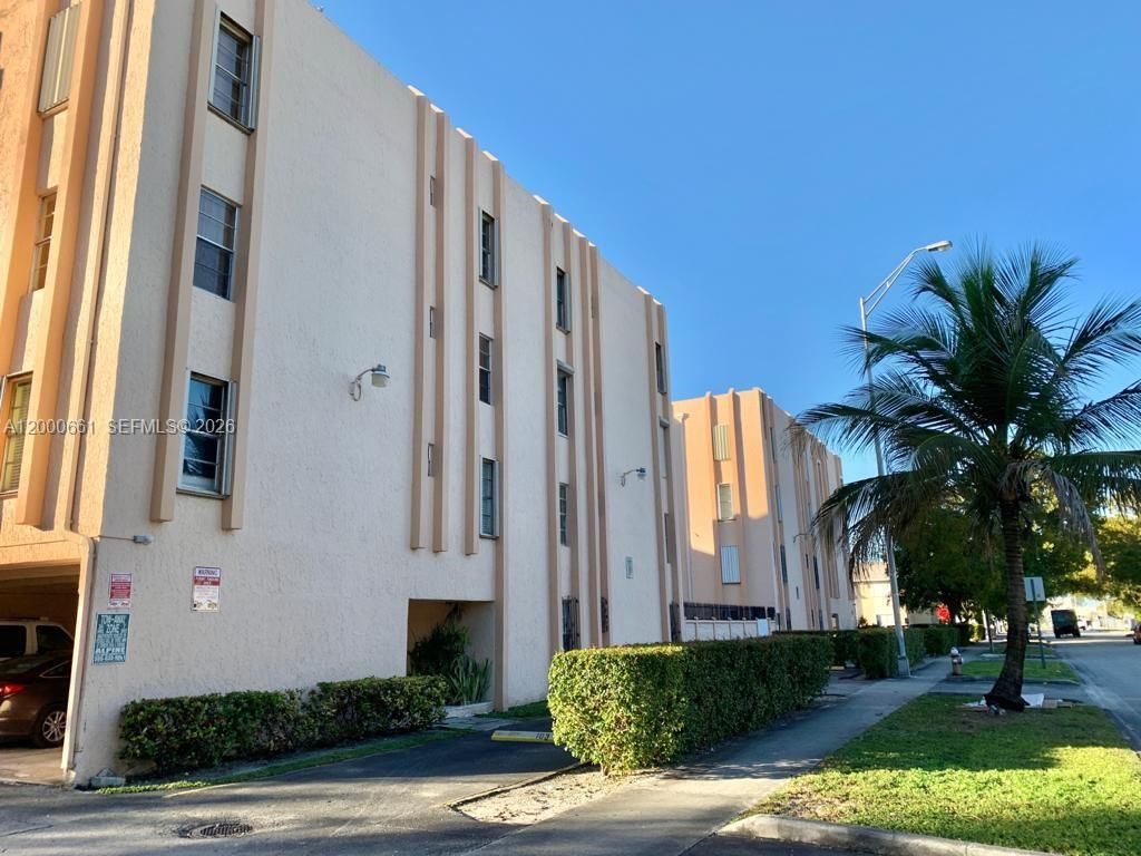 7345 W 4th Ave, Unit 203, Hialeah, FL 33014 Photo