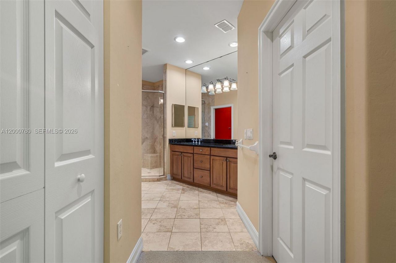 2016 Tarpon Bay Dr N, Unit 202, Naples, FL 34119 Photo