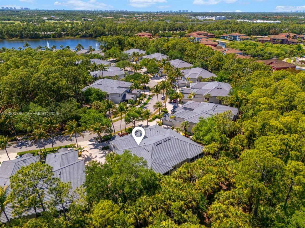 2016 Tarpon Bay Dr N, Unit 202, Naples, FL 34119 Photo