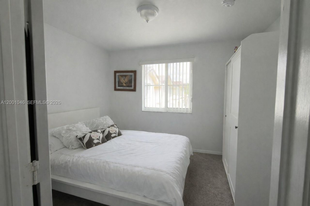 8906 W Flagler St, Unit 203, Miami, FL 33174 Photo