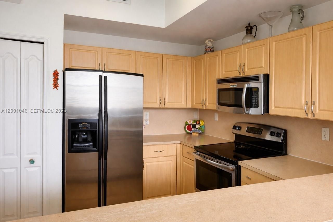 8906 W Flagler St, Unit 203, Miami, FL 33174 Photo