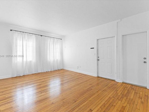 1561 Lenox Ave, Unit 4, Miami Beach, FL 33139