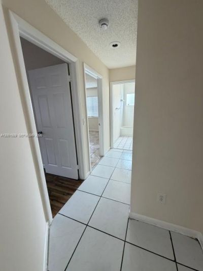 1034 W Jasmine Ln, North Lauderdale, FL 33068 Photo