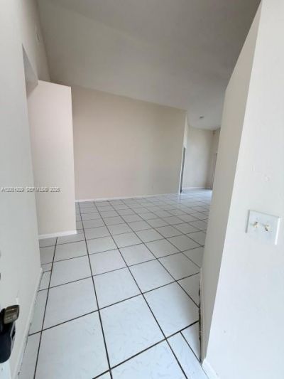 1034 W Jasmine Ln, North Lauderdale, FL 33068 Photo