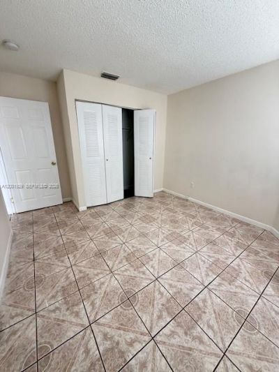 1034 W Jasmine Ln, North Lauderdale, FL 33068 Photo