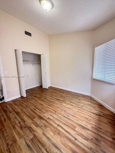 1034 W Jasmine Ln, North Lauderdale, FL 33068 Photo