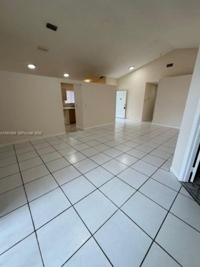 1034 W Jasmine Ln, North Lauderdale, FL 33068 Photo