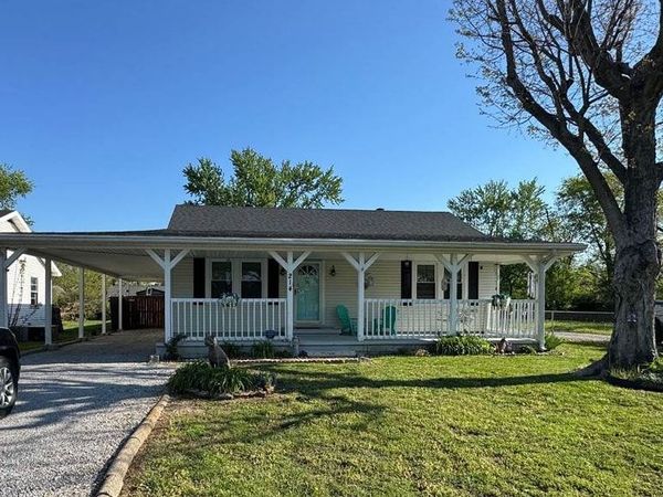 214 Dell Ave , Hopkinsville, KY 42240