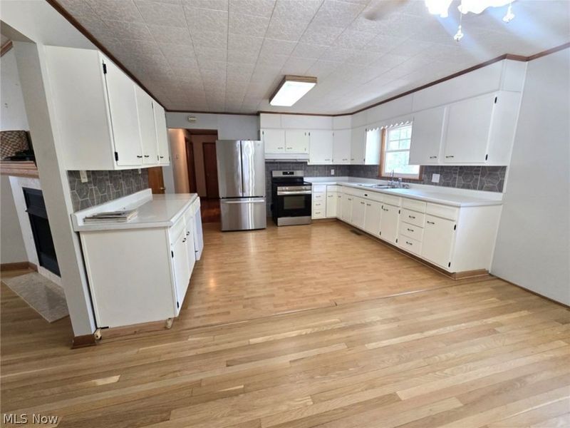 1007 Colegate Drive, Marietta, OH 45750 Photo 12