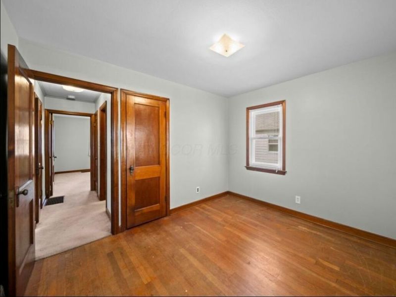 145 Demorest Road , Columbus, OH 43204 Photo 19