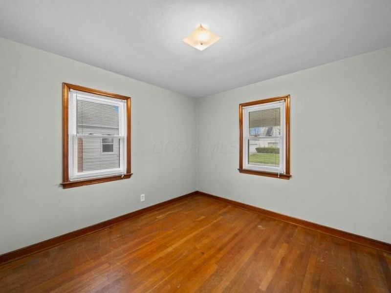 145 Demorest Road , Columbus, OH 43204 Photo 21