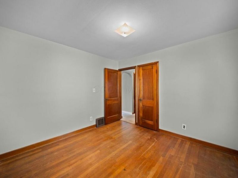 145 Demorest Road , Columbus, OH 43204 Photo 22