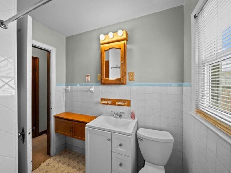 145 Demorest Road , Columbus, OH 43204 Photo 27