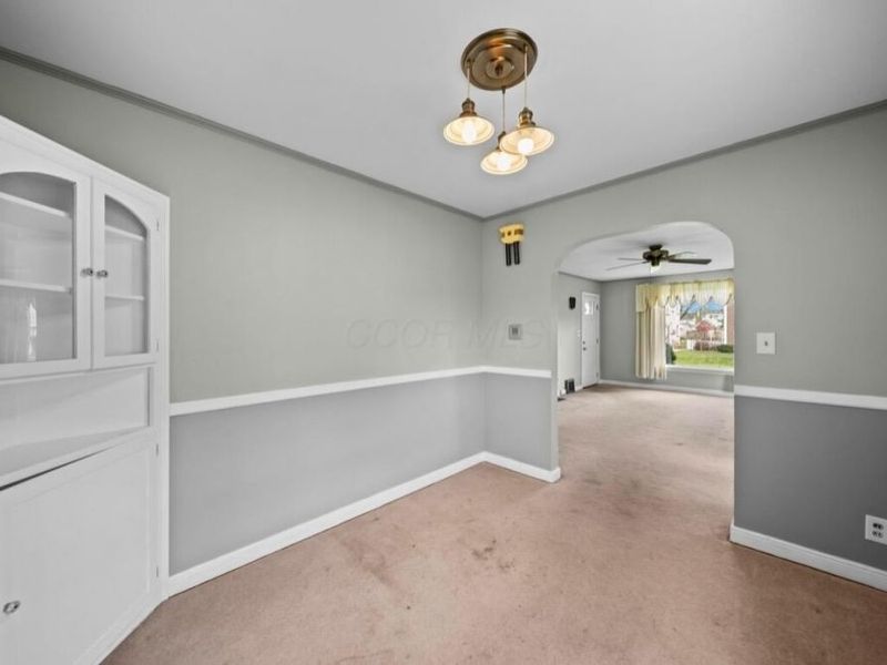 145 Demorest Road , Columbus, OH 43204 Photo 9