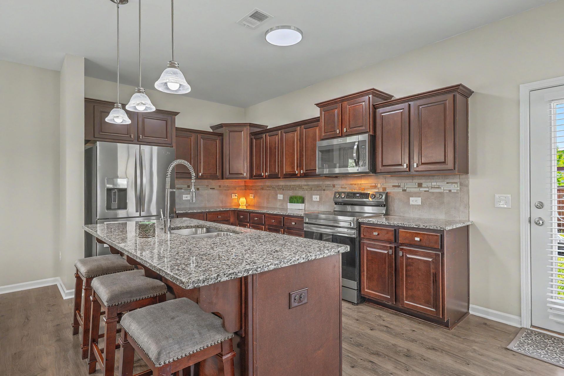 408 Thoroughbred Drive Photo 12