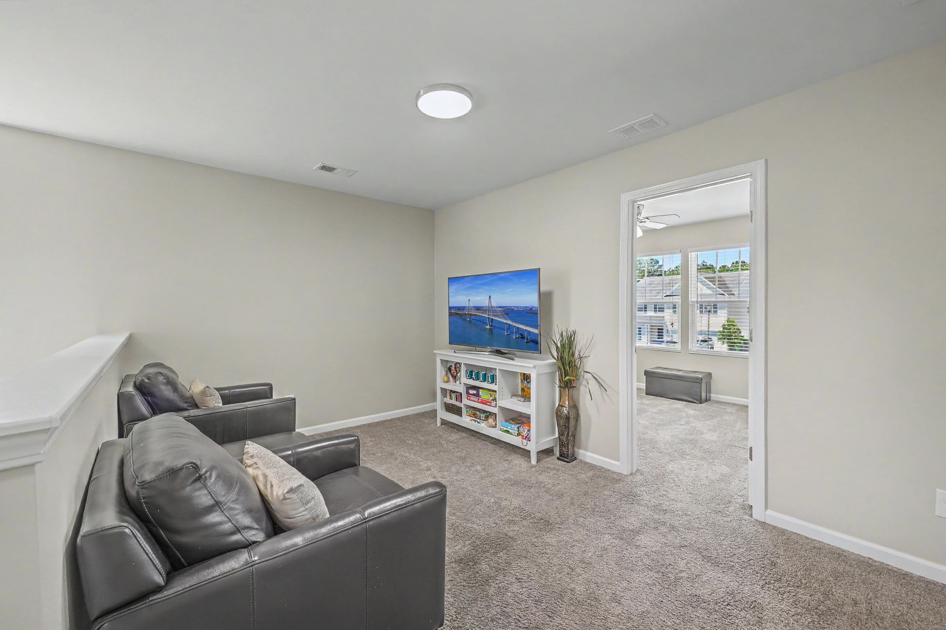 408 Thoroughbred Drive Photo 18