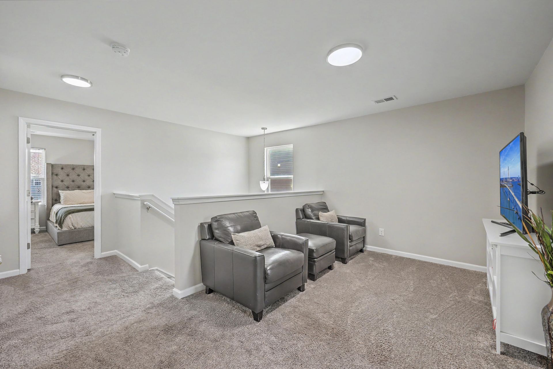 408 Thoroughbred Drive Photo 19