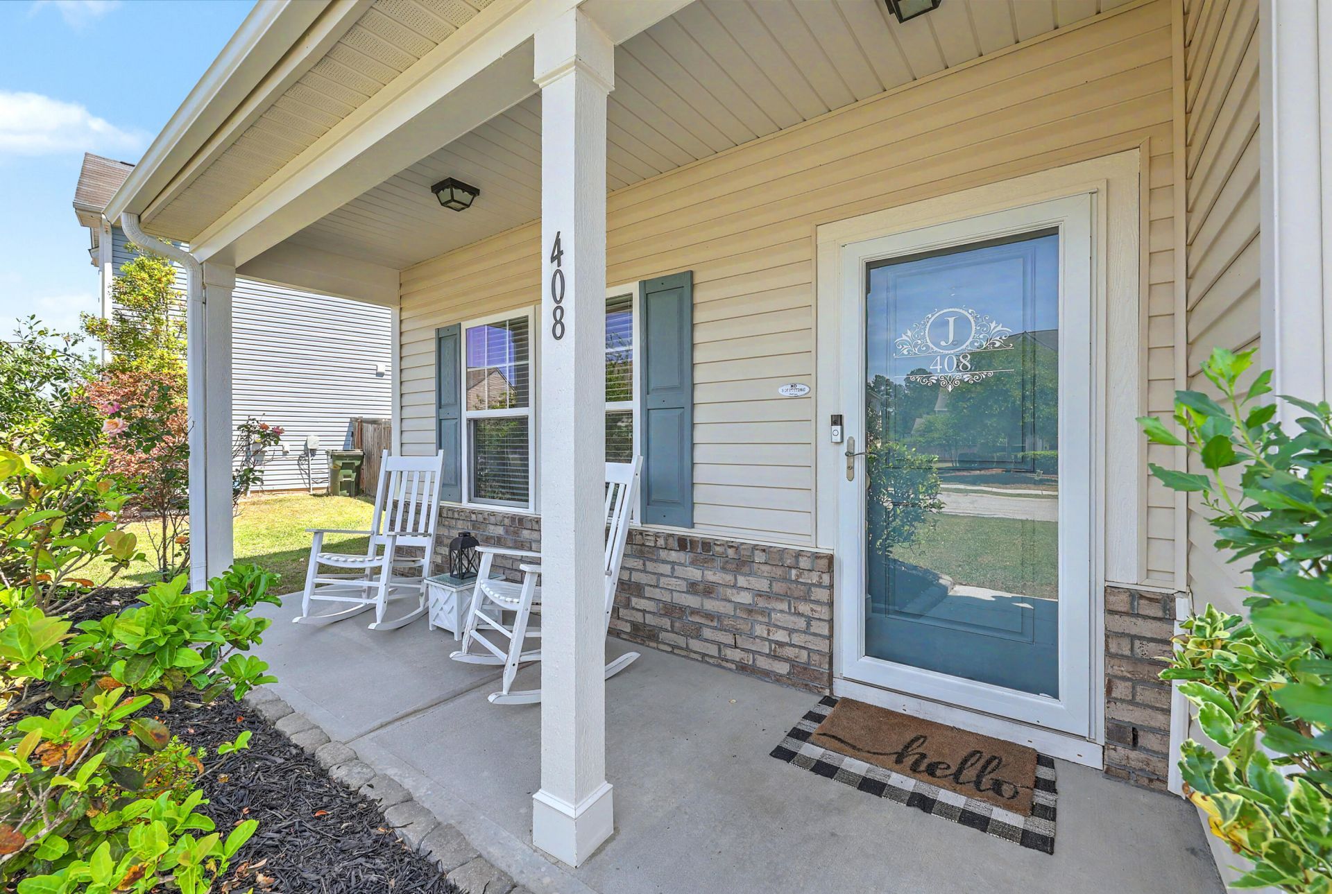 408 Thoroughbred Drive Photo 4