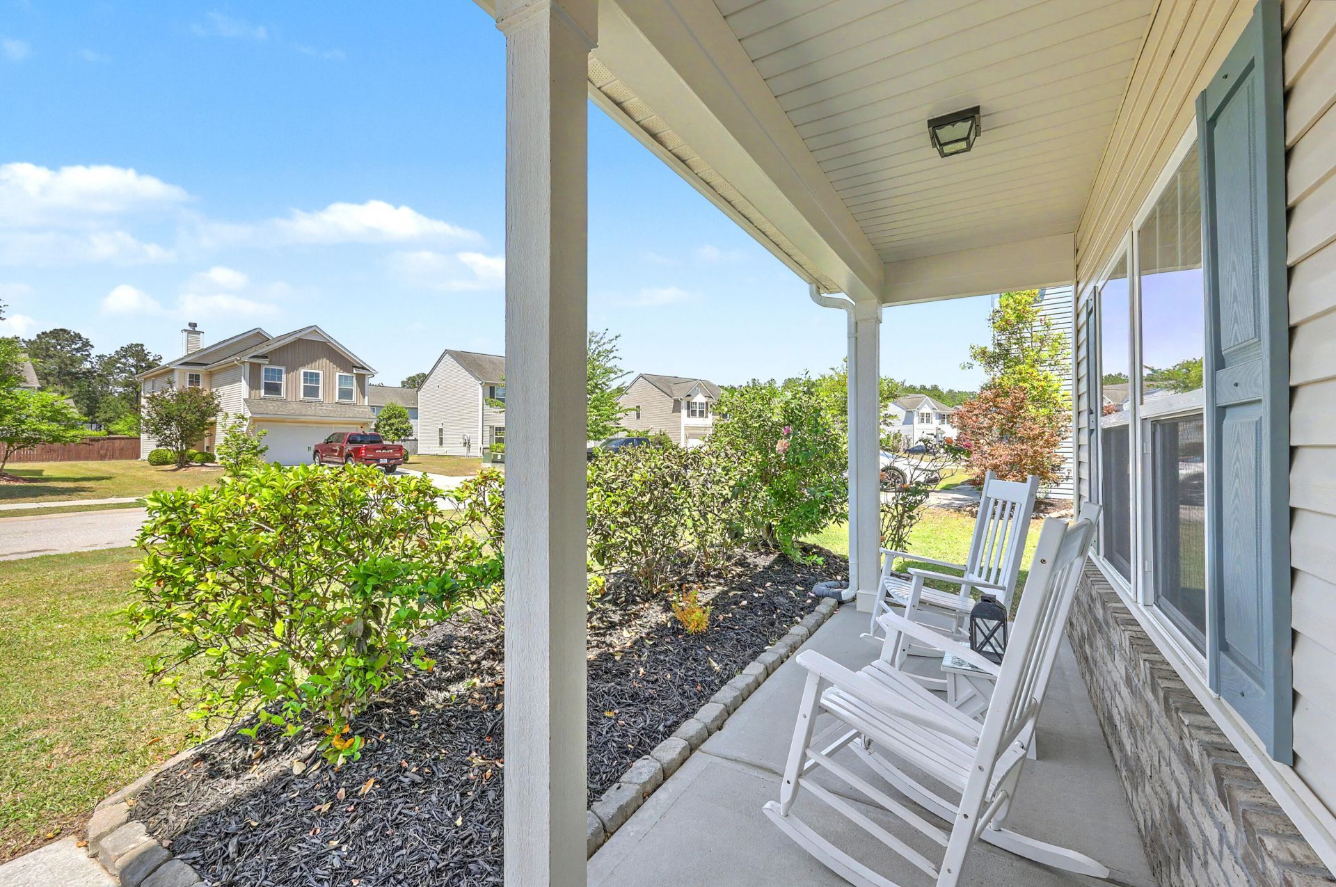 408 Thoroughbred Drive Photo 5