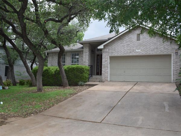 3810 Newland DR, Round Rock, TX 78681