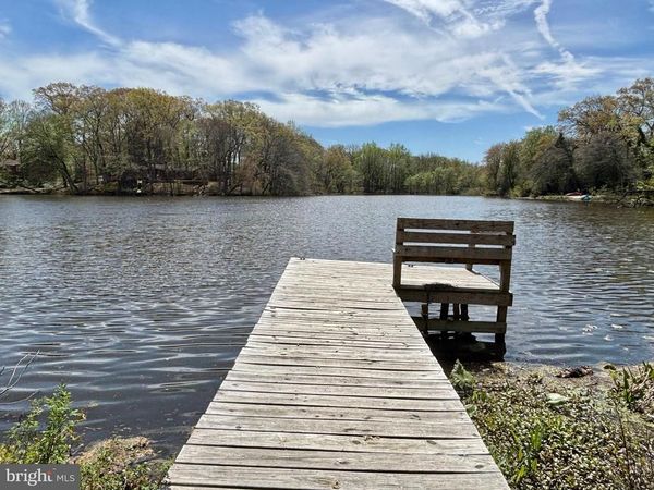 118 LAKEVIEW, DOVER, DE 19901