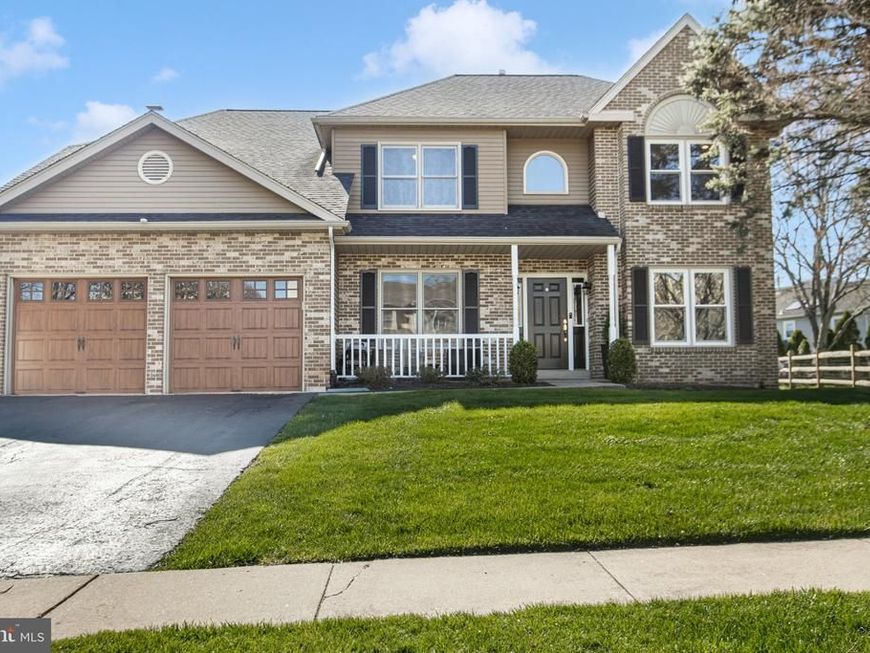 154 Hunsicker Drive, Collegeville, PA 19426 Main Photo