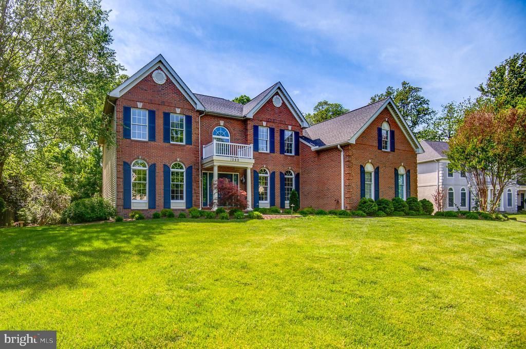 1260 Cobble Pond Way, Vienna, VA 22182 Main Photo