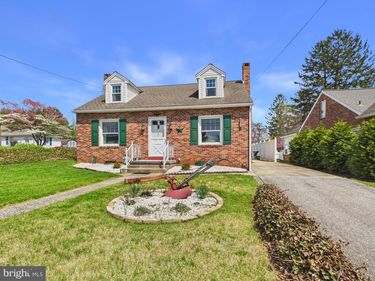227 N WILLIAMS STREET, YORK, PA 17404