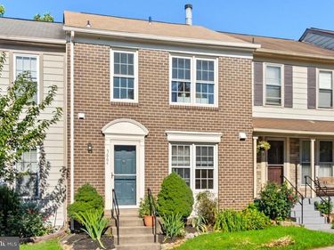 5664 CABELLS MILL COURT, CENTREVILLE, VA 20120