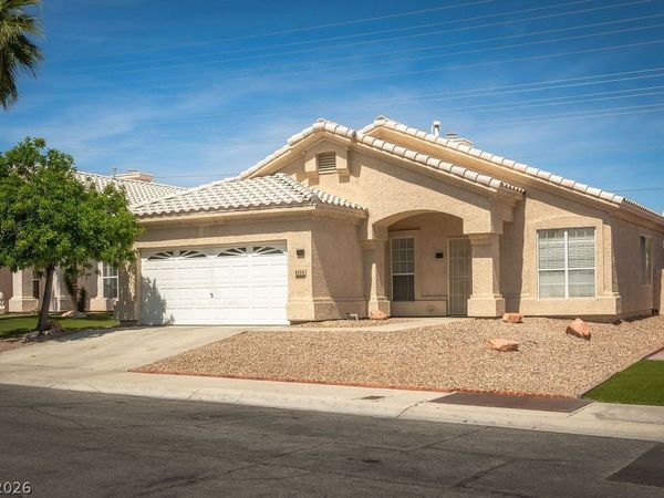 8008 Villa Finestra Drive, Las Vegas, NV 89128