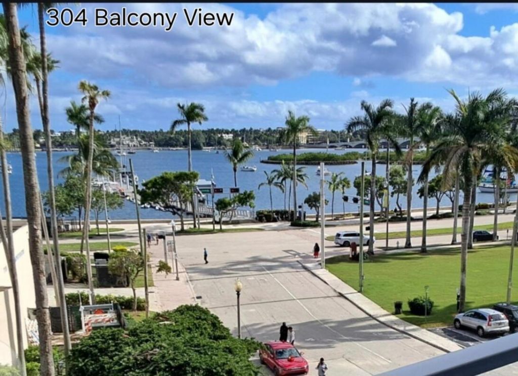 255 Evernia Street, Unit 304, West Palm Beach, FL 33401 Photo