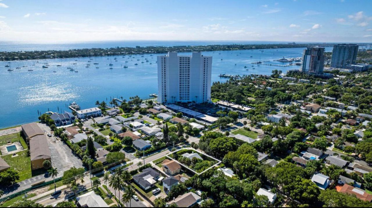 5301 N Flagler Drive, West Palm Beach, FL 33407 Photo