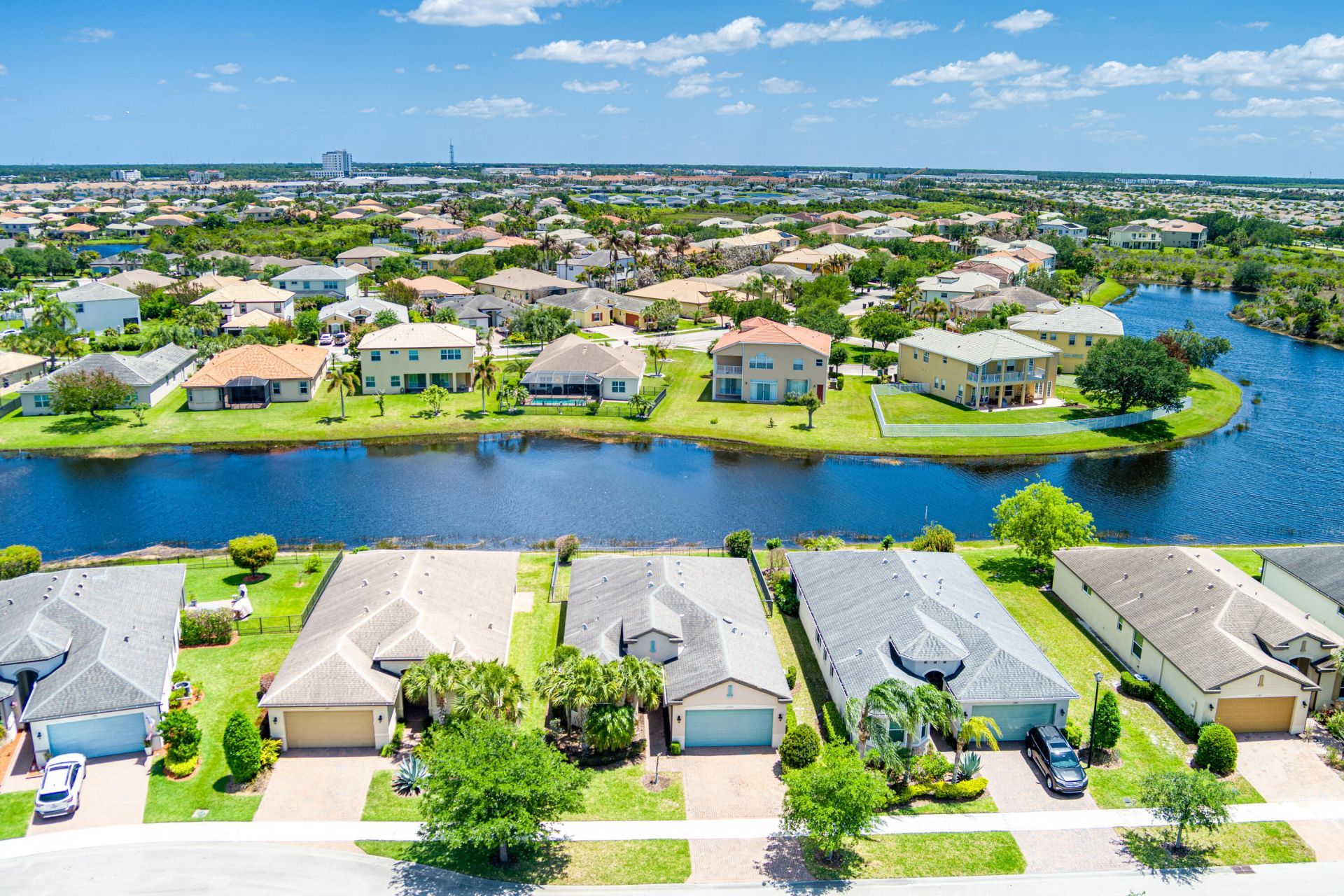 11277 SW Lake Park Drive, Port Saint Lucie, FL 34987 Photo