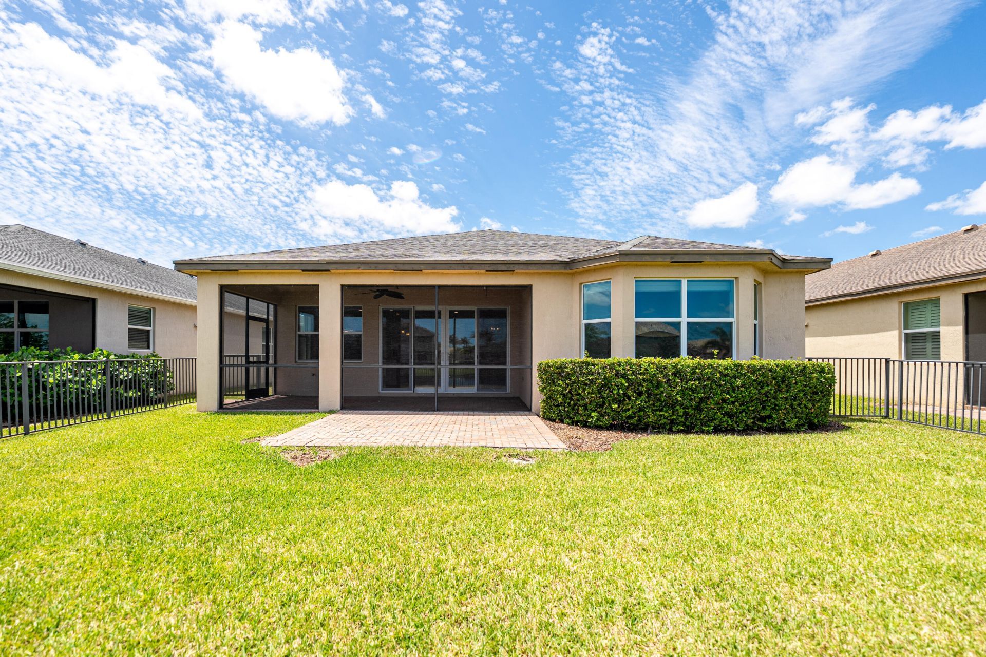11277 SW Lake Park Drive, Port Saint Lucie, FL 34987 Photo