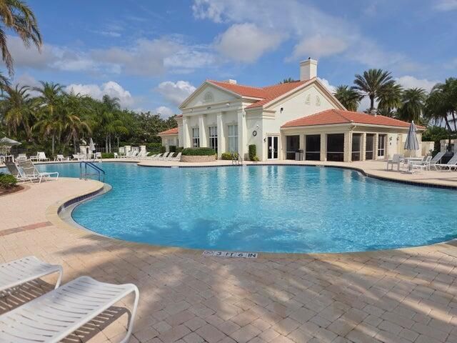 11277 SW Lake Park Drive, Port Saint Lucie, FL 34987 Photo