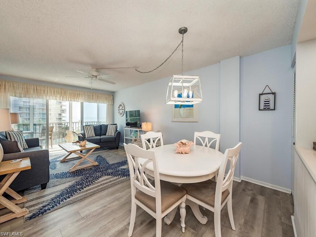1 Bluebill Ave, Unit 709, Naples, FL 34108 Photo
