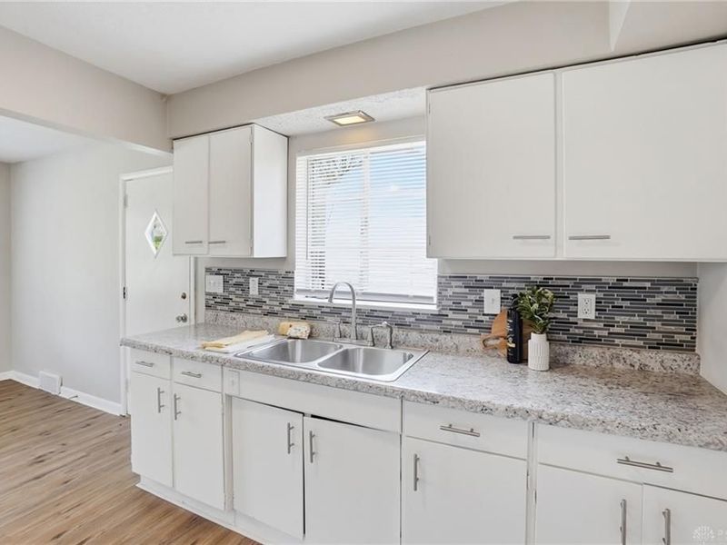 23 Murray Drive, Dayton, OH 45403 Photo 14