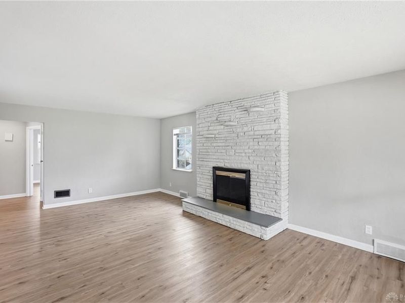 23 Murray Drive, Dayton, OH 45403 Photo 7