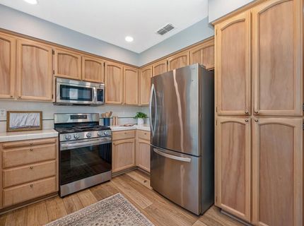 11 Venezia Ct, Sacramento, CA 95831 Photo